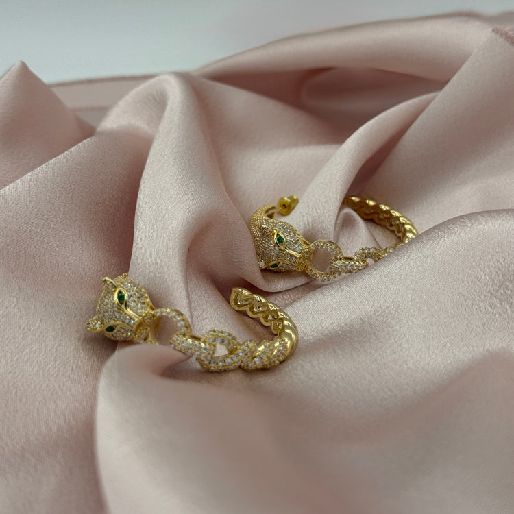 Golden Claw Küpe | Premium