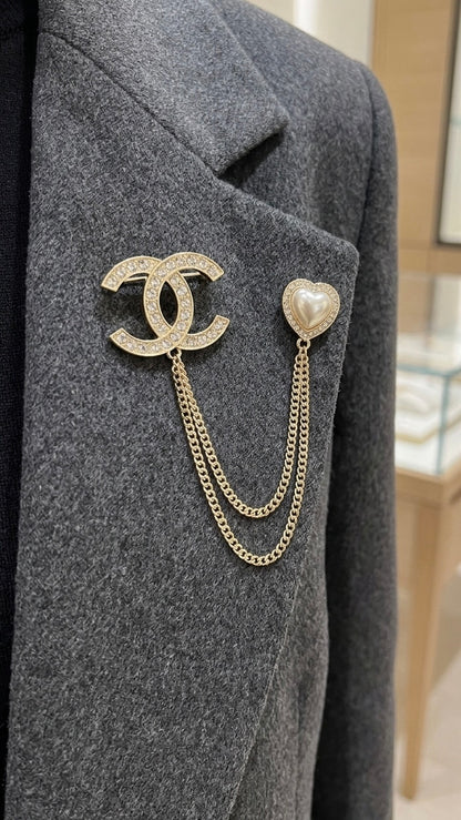 CH Broş | Premium