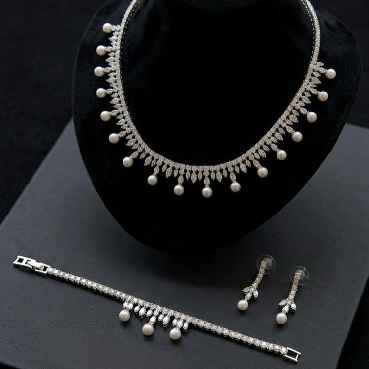 İnci Özel Tasarım Set